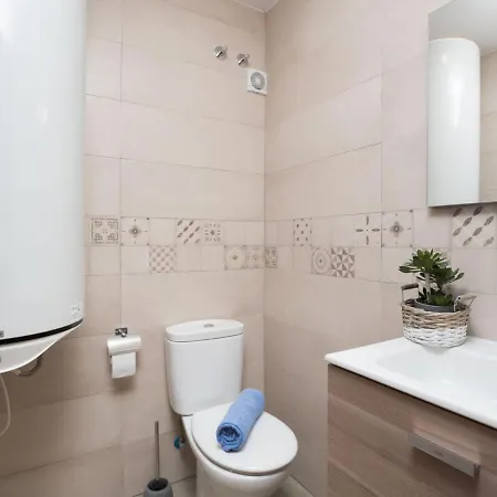 Atria-2 By Interhome Торремолинос